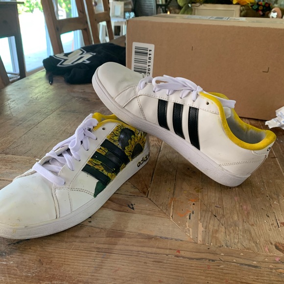 Adidas sneakers - Picture 3 of 3